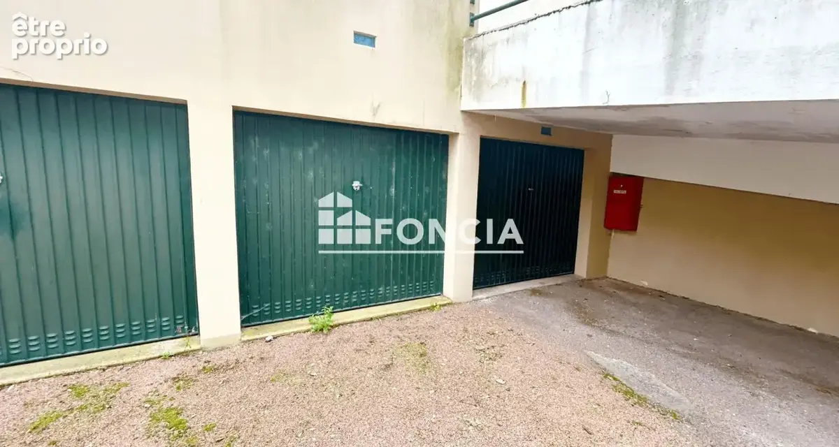 100m² exceptionnel ! hyper centre dreux, a pied de ttes les commodites et gare. t4/5 en bon etat * possible 3 chambres / garage  - photo 8