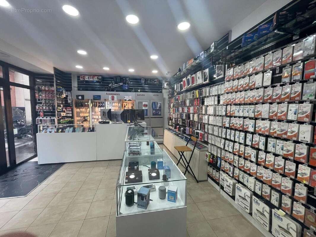 Photo 2 - Commerce à PARIS-19E