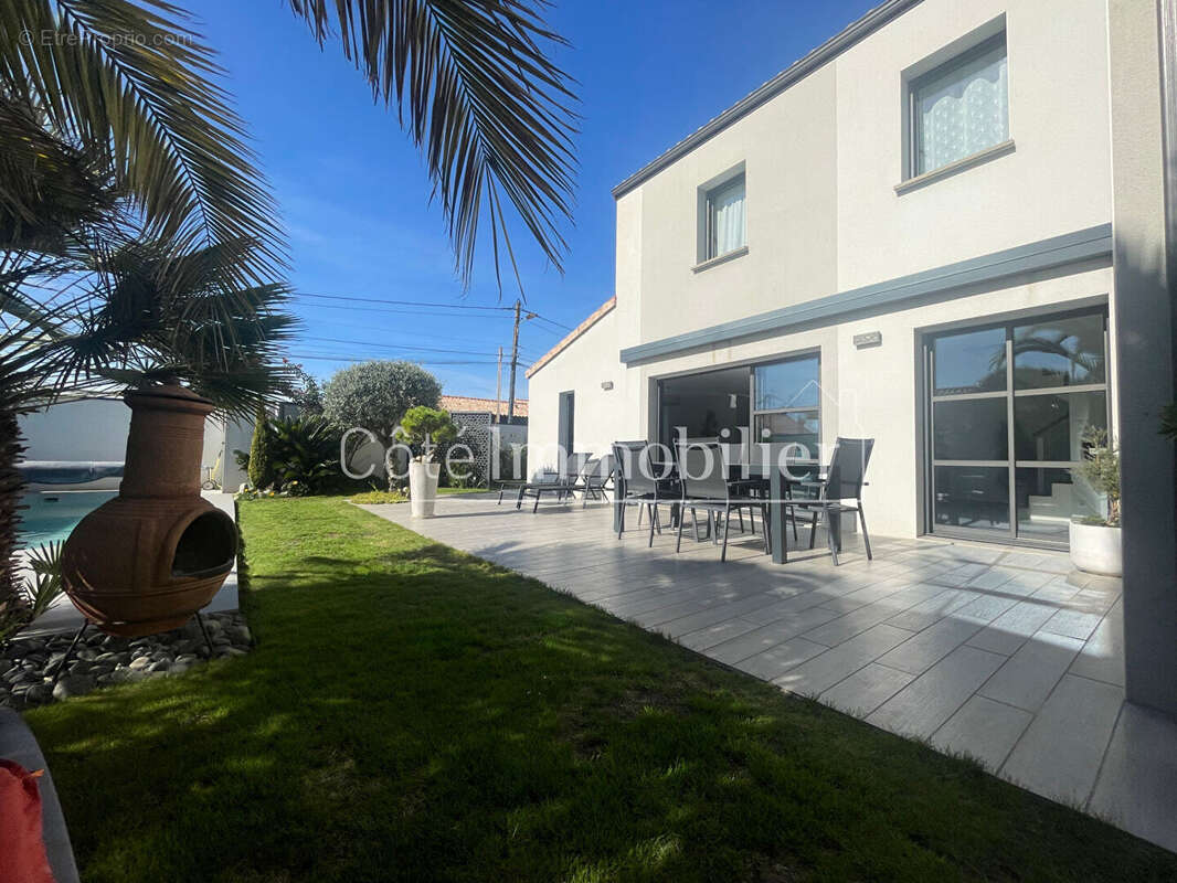 Maison à SAINT-LEGER-LES-VIGNES