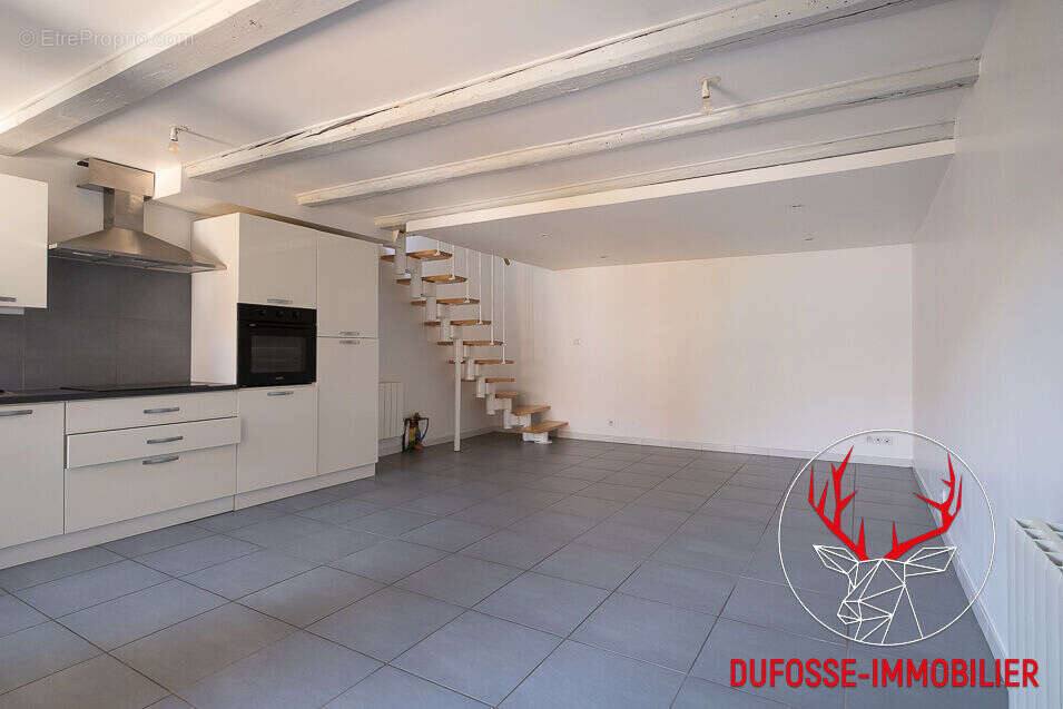 Pouilly -Appartement en duplex 2 pièces à vendre  Pouilly le Monial - photo 2