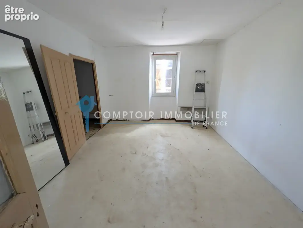 Dépt. 07 - A VENDRE Secteur AUBENAS - MAISON de 147 m2 -Parcelle de 320 m2 - photo 4
