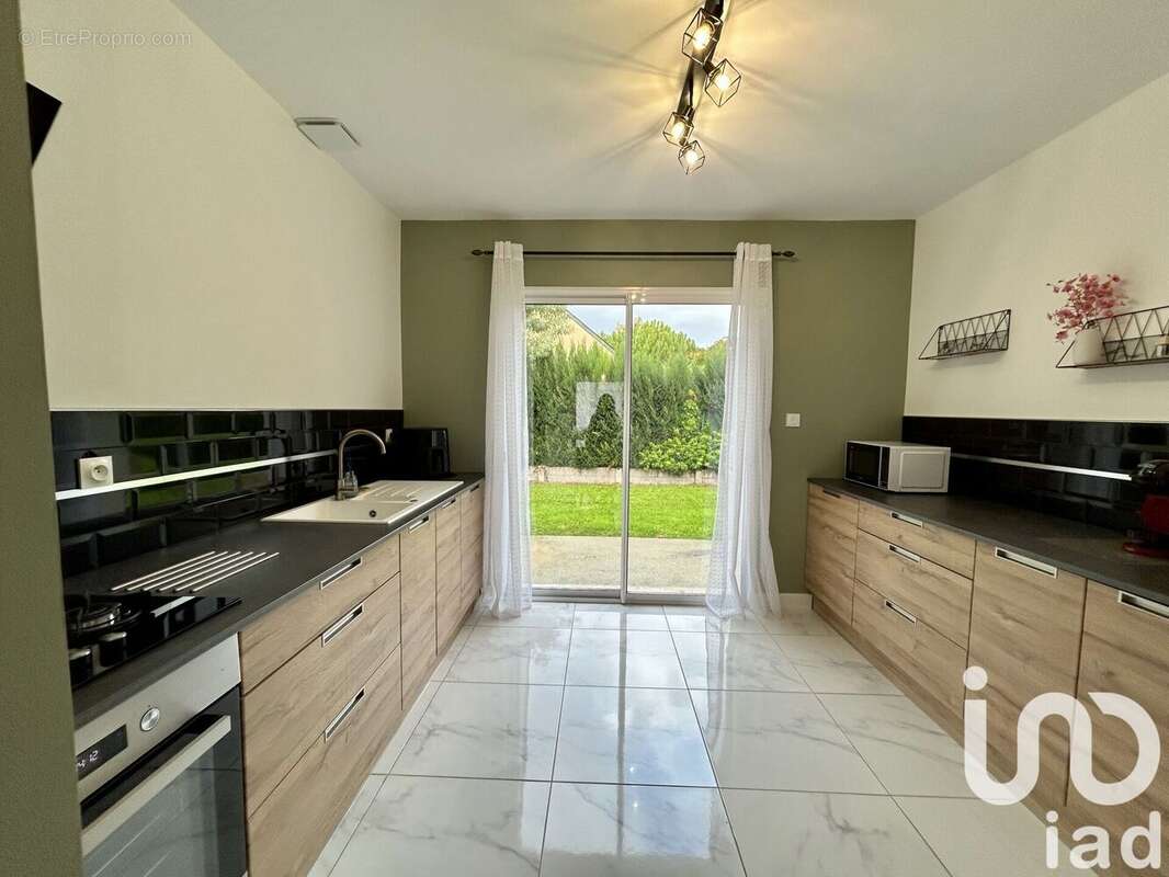 Photo 3 - Maison à BRAIN-SUR-ALLONNES