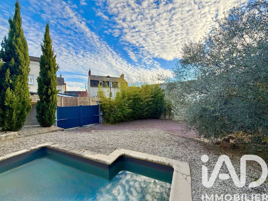 Photo 1 - Maison à BOURGES