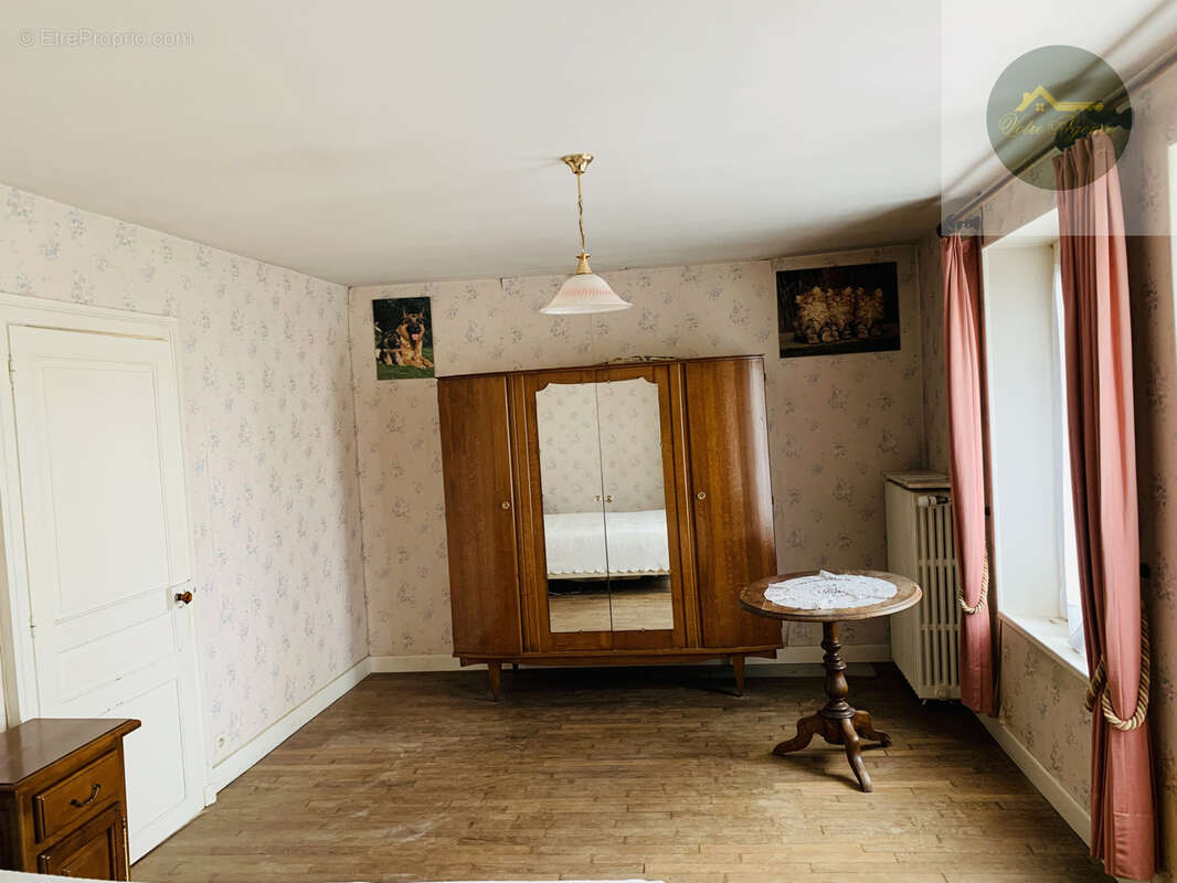 Maison à MONTACHER-VILLEGARDIN