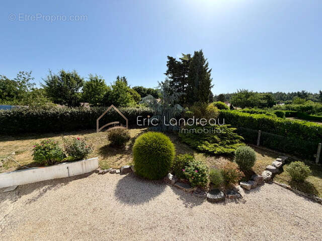 Maison  5 pièces avec garage et piscine proche commerces de proximité - photo 15