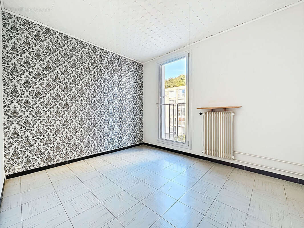 Appartement à MARSEILLE-13E