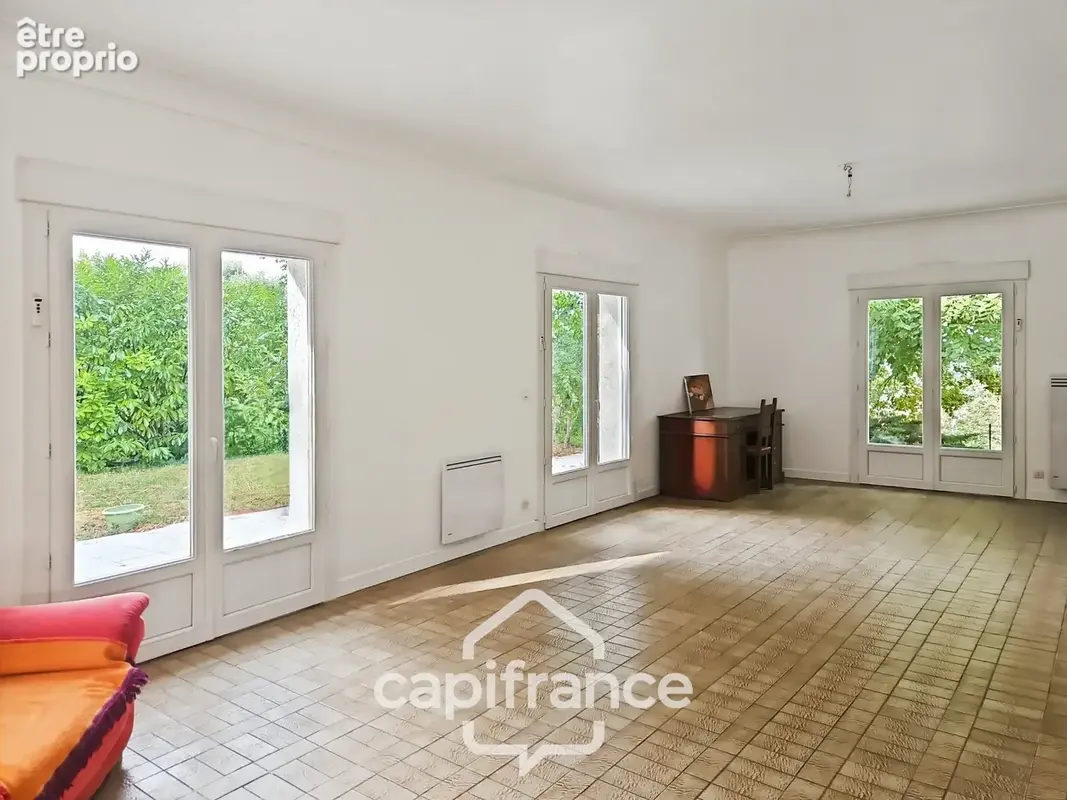 Maison de quatre pièces dans un secteur calme avec jolie vue - photo 6