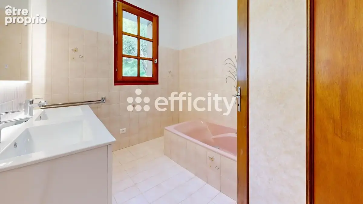 Maison 173 m² à Souillac  - photo 17