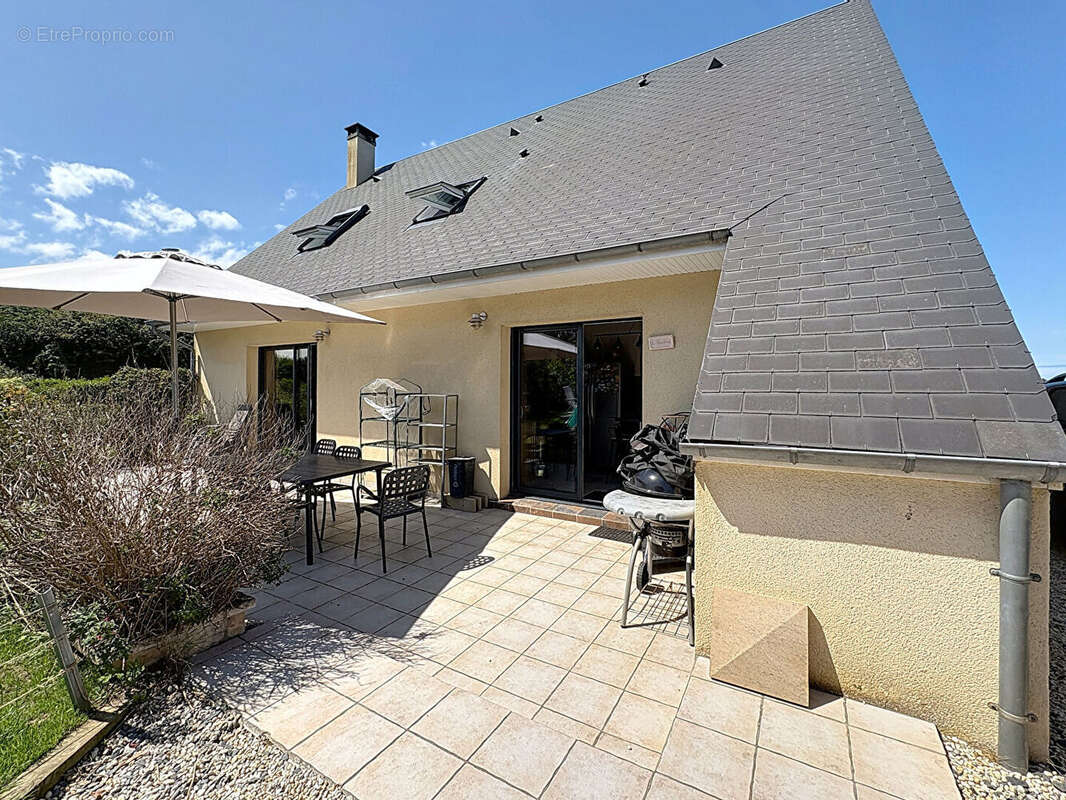 Maison à SALLENELLES
