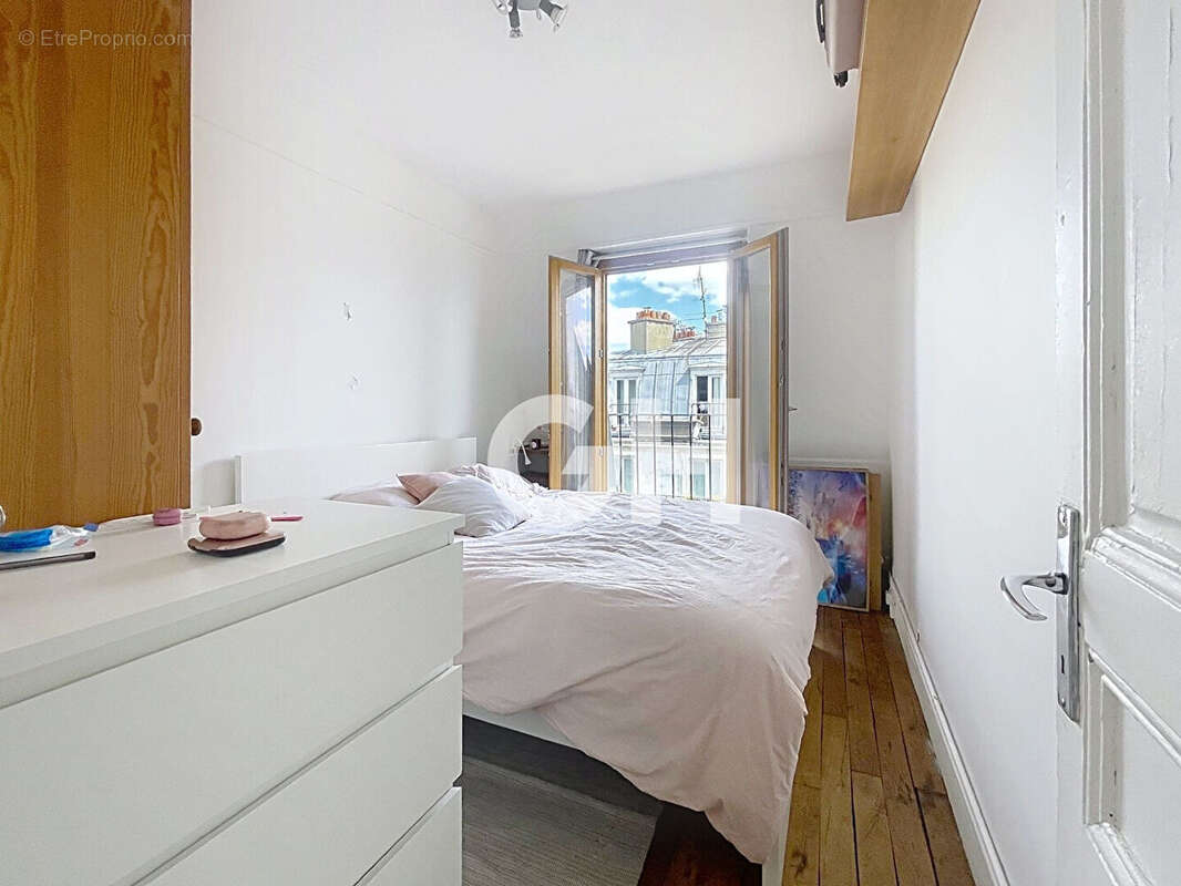 Appartement à PARIS-11E