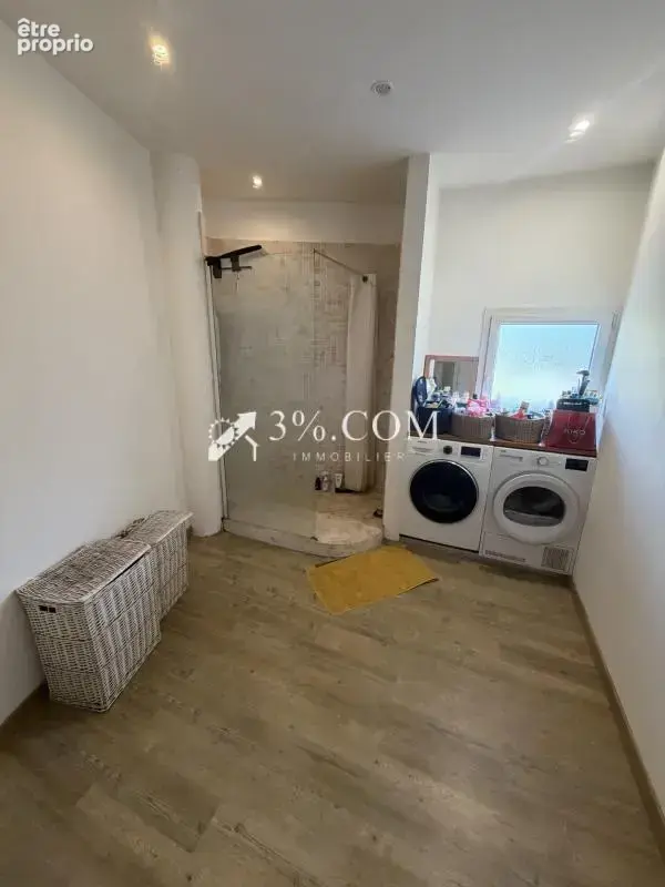 Maison de Ville, entièrement rénovée, 2 chambres, terrasse e - photo 8