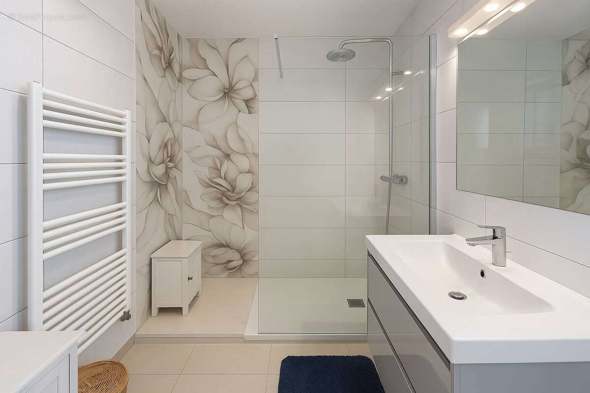 Appartement à LA VALETTE-DU-VAR