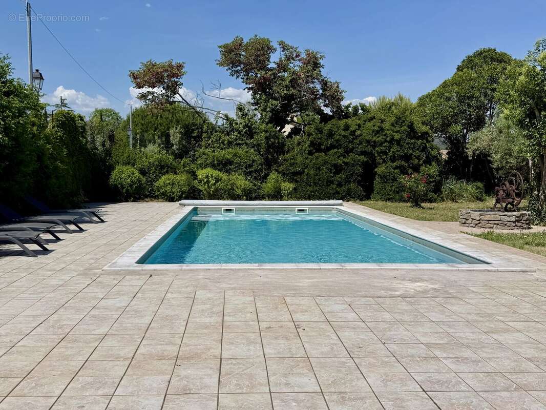 Ensemble immobilier de caractère au cœur d'un village du Minervois - photo 16