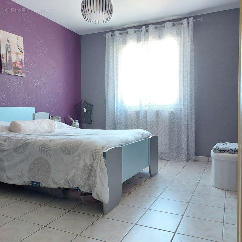 Maison à vendre 5 pièces CAMPSAS (82)avec garage attenant et double garage indépendant, piscine, terrasse couverte, puits, sur 2 - photo 20