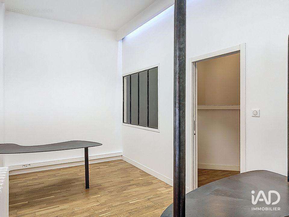 Photo 4 - Commerce à TOULON