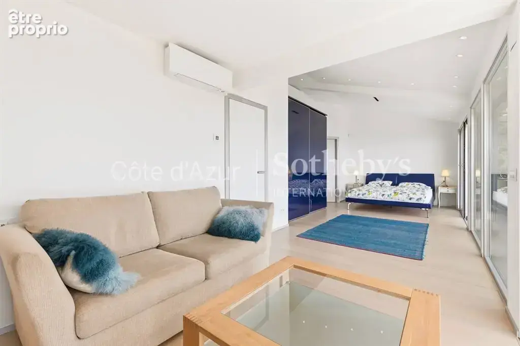 Proche Monaco, propriété avec deux villas, projet de 430 m², piscine, vue mer et garage - photo 11