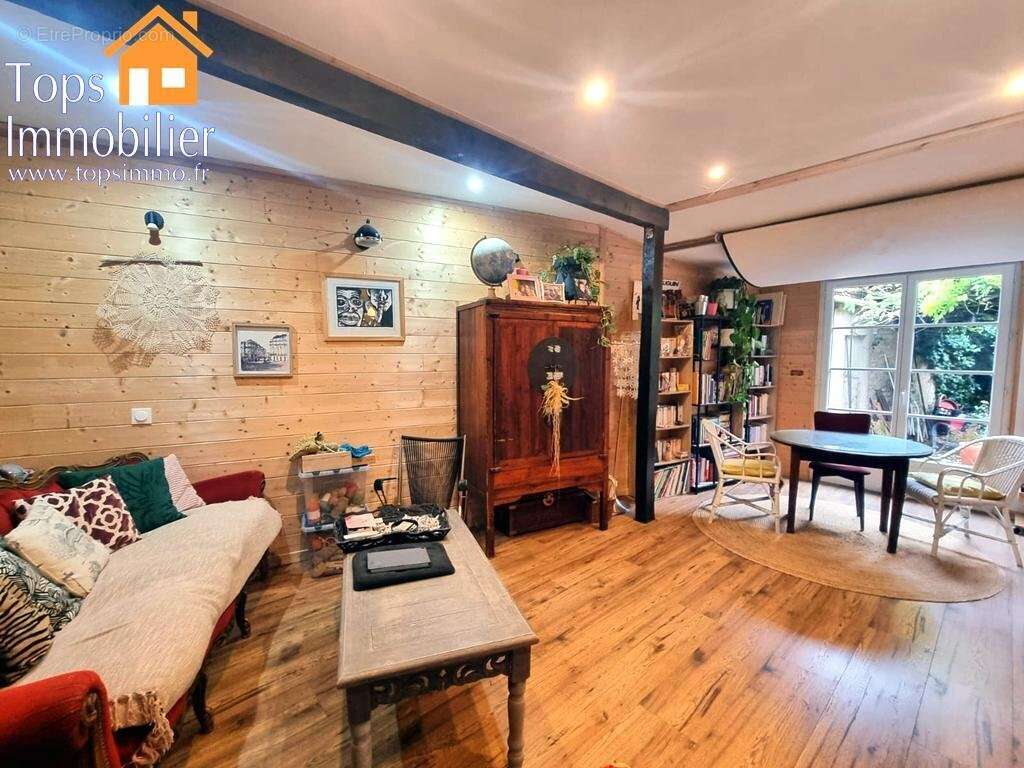 Maison à VILLEFRANCHE-DE-ROUERGUE