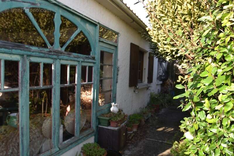 Maison à LA BREE-LES-BAINS