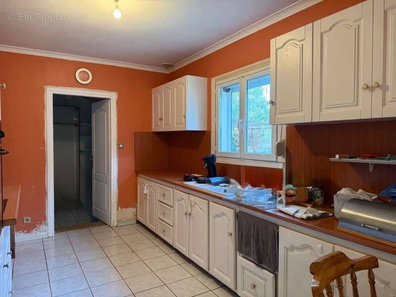 Maison à SAINT-HILAIRE-DE-BRETHMAS