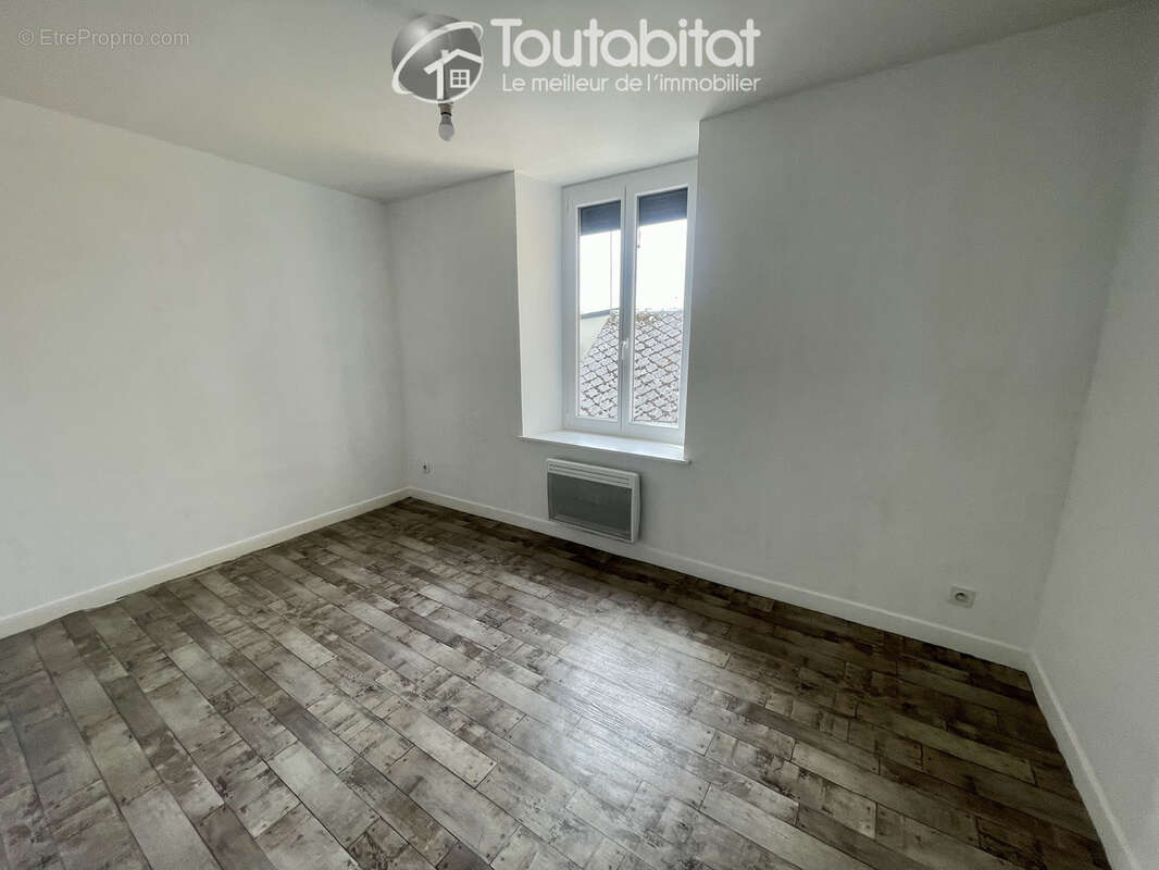 Appartement à CHARLEVILLE-MEZIERES