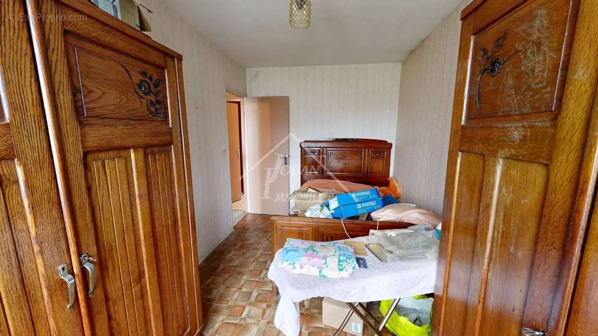 Maison à DOMPIERRE-SUR-BESBRE