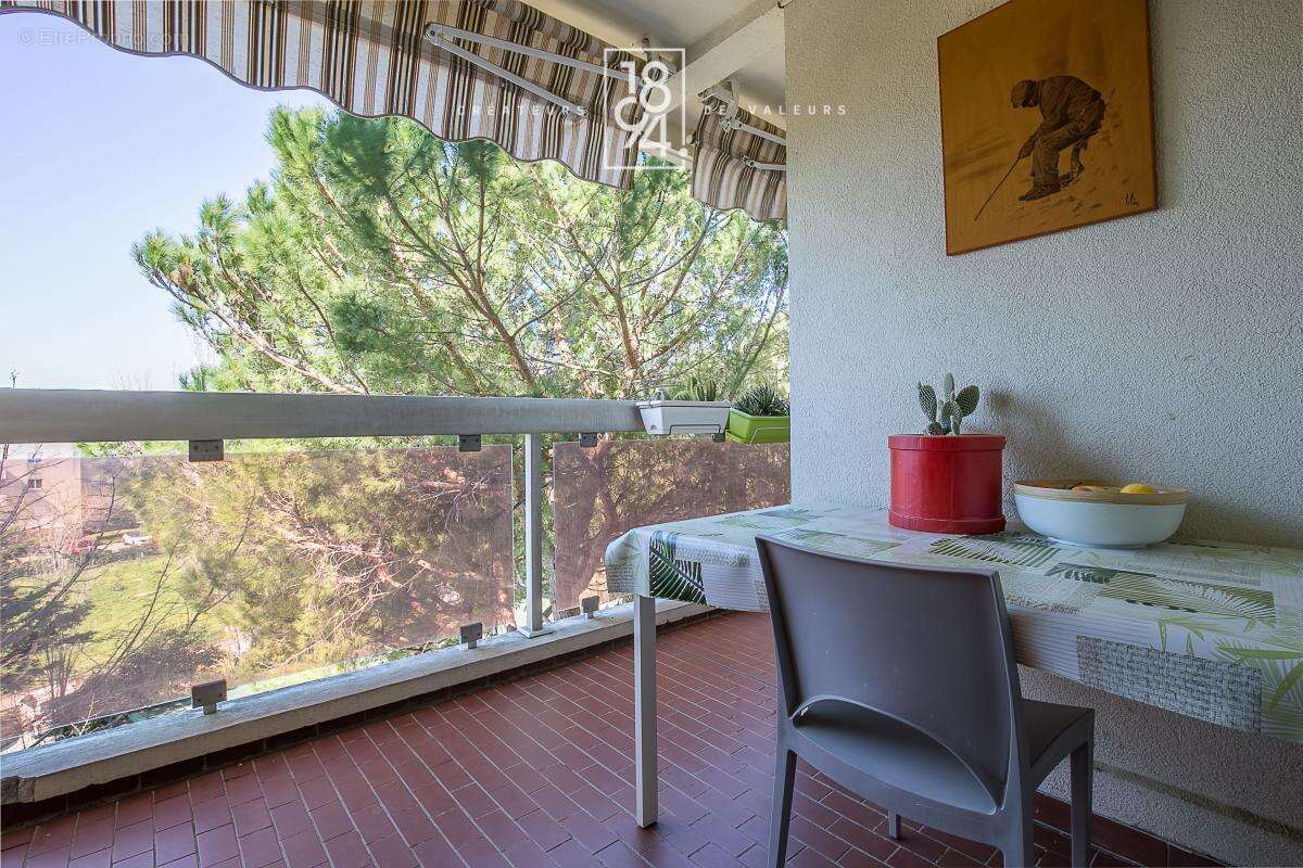 Appartement à MARSEILLE-9E