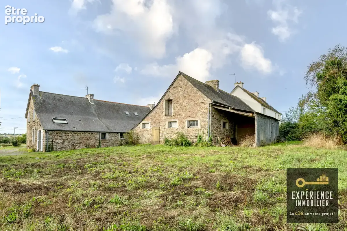 Maison en pierre avec ses dependances - photo 14