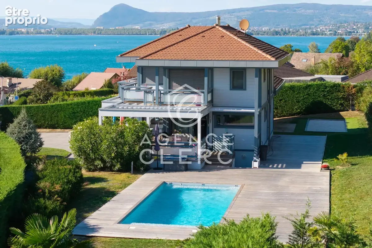 Veyrier-du-Lac,  villa contemporaine  proche et vue lac - photo 5