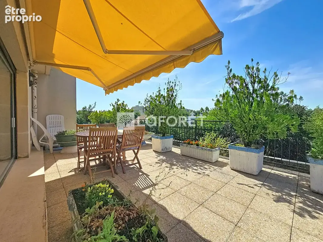 Photo Appartement à Bourg-La-Reine au prix de 800 000€