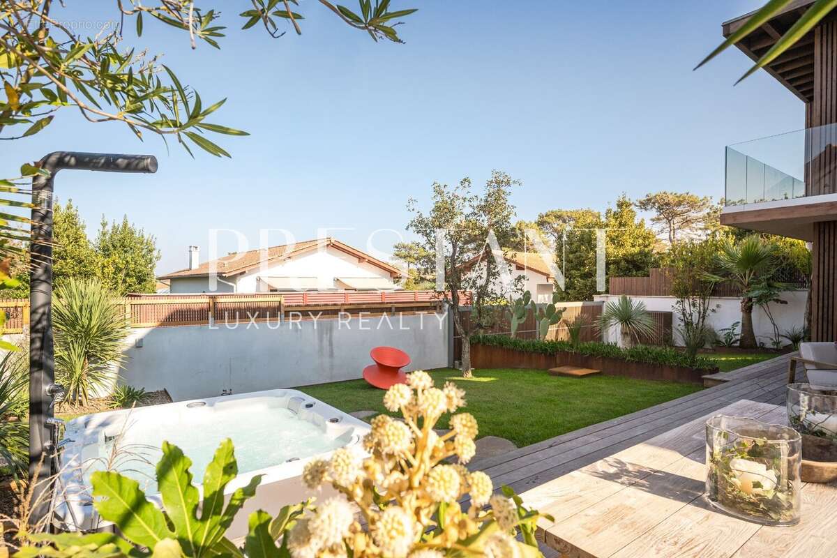 Maison à SAINT-JEAN-DE-LUZ