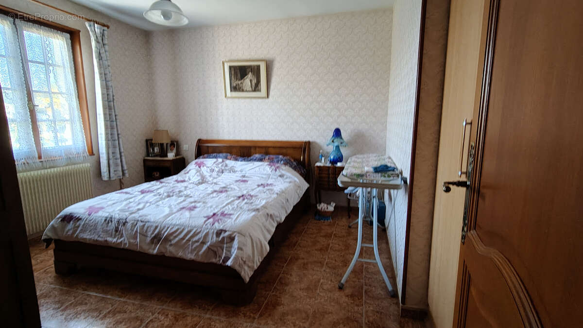 Maison à ARNAY-LE-DUC