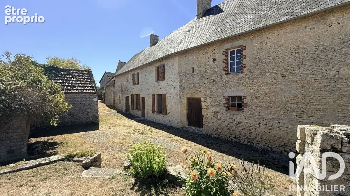 Photo 1 - Maison à LONGUES-SUR-MER