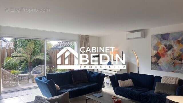 Maison 213 m² à Ares  - photo 4