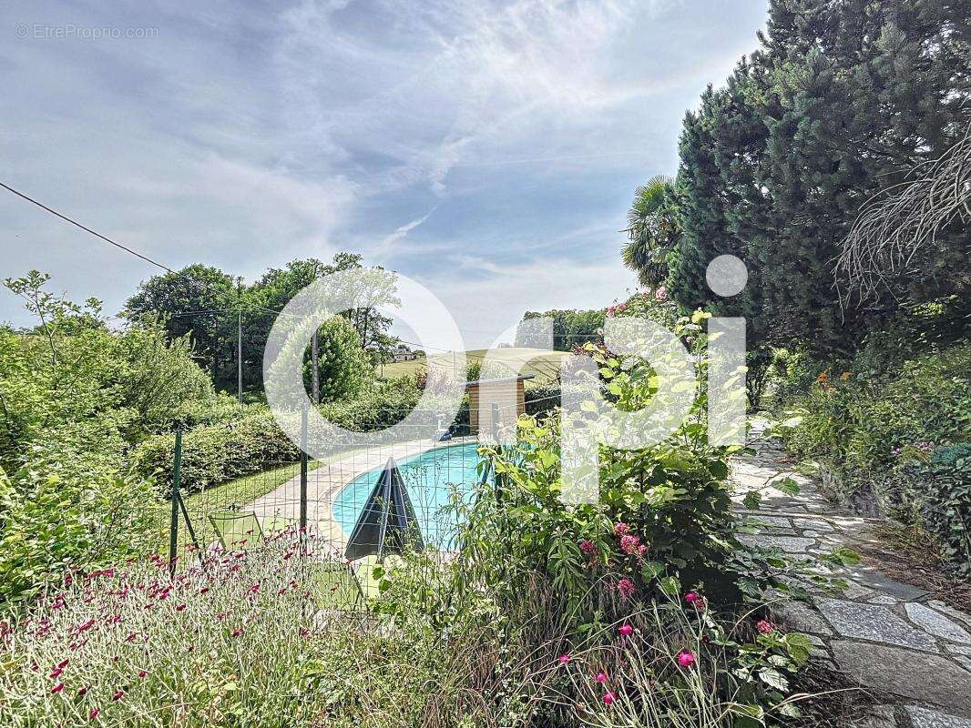 Maison à SAINT-MEXANT