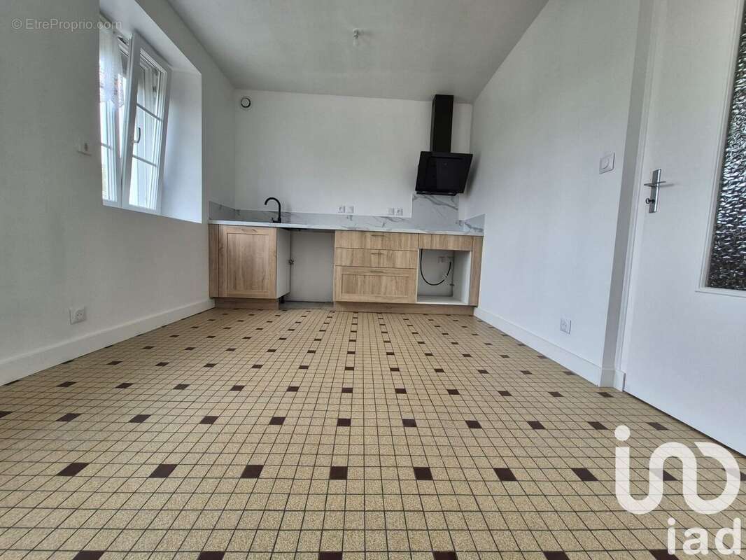 Photo 3 - Maison à LE THOUR