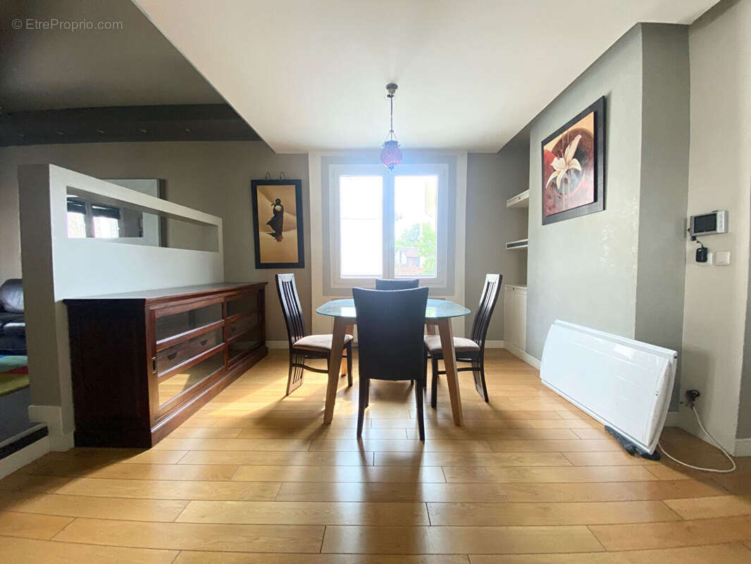 Maison 5 pièces 121 m² Secteur Gare de Noisy-le-Sec (RER E) - photo 2
