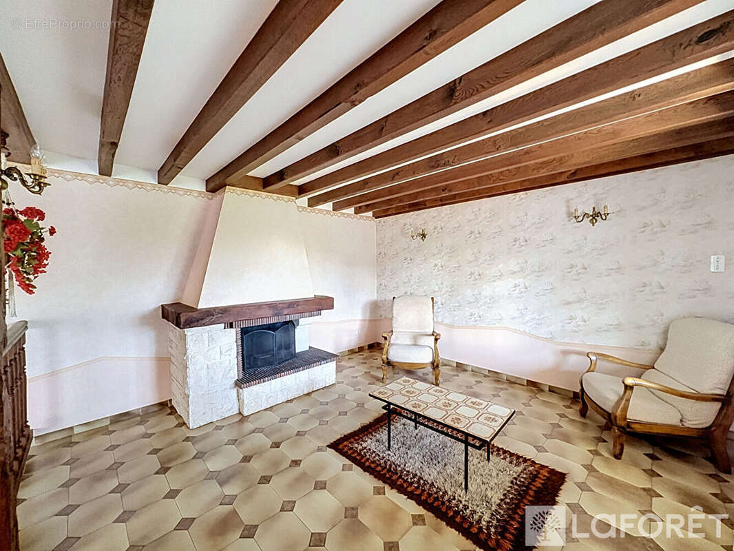 Maison de caractère avec dépendance et fort potentiel -four (38080) - photo 5