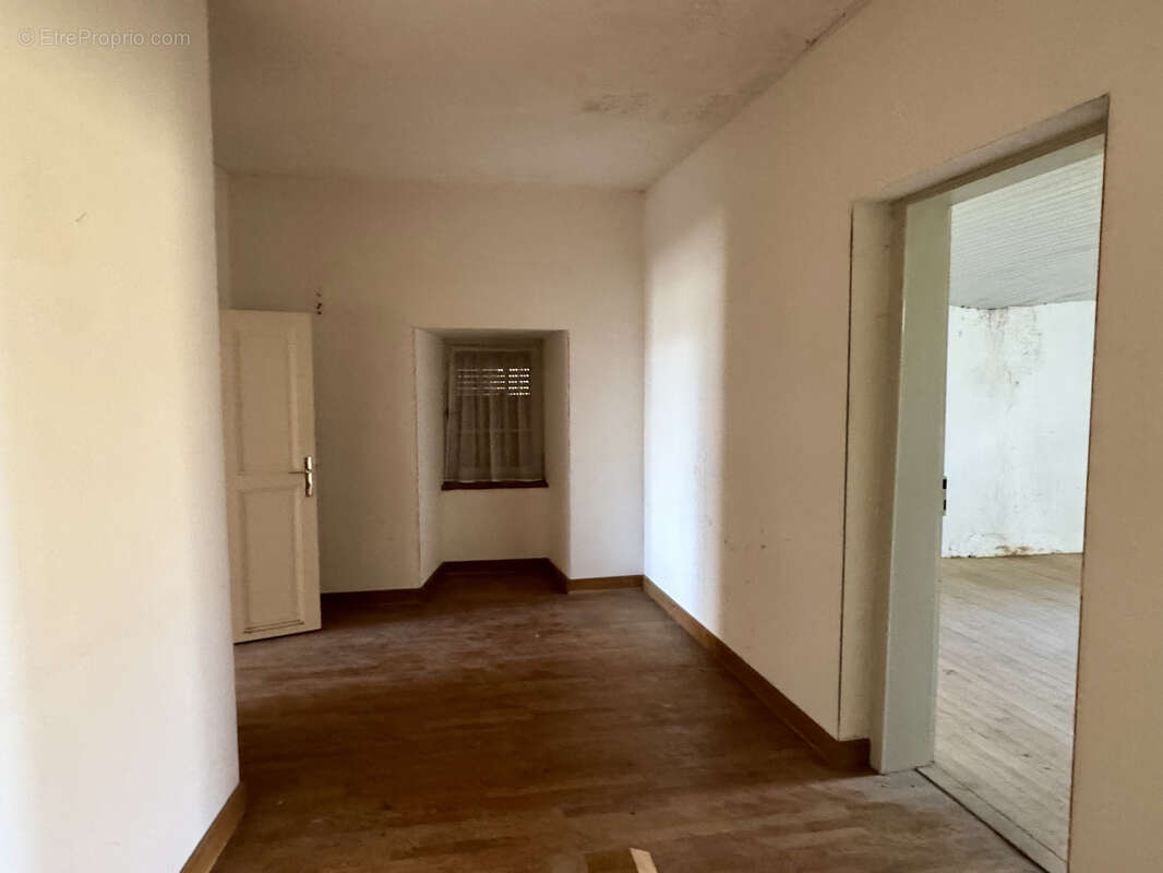 Maison à PAMPELONNE