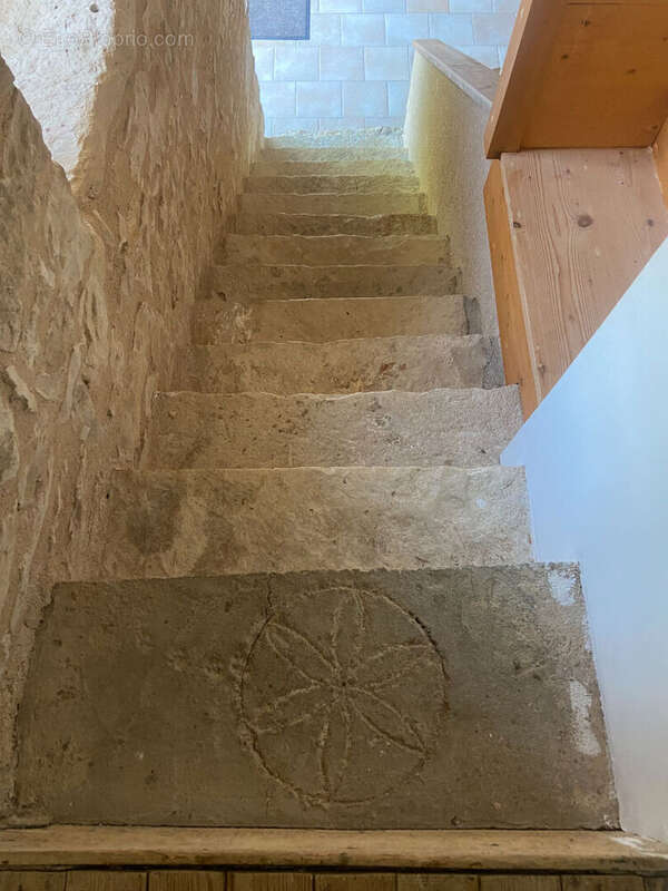 Maison à MASSOGNES