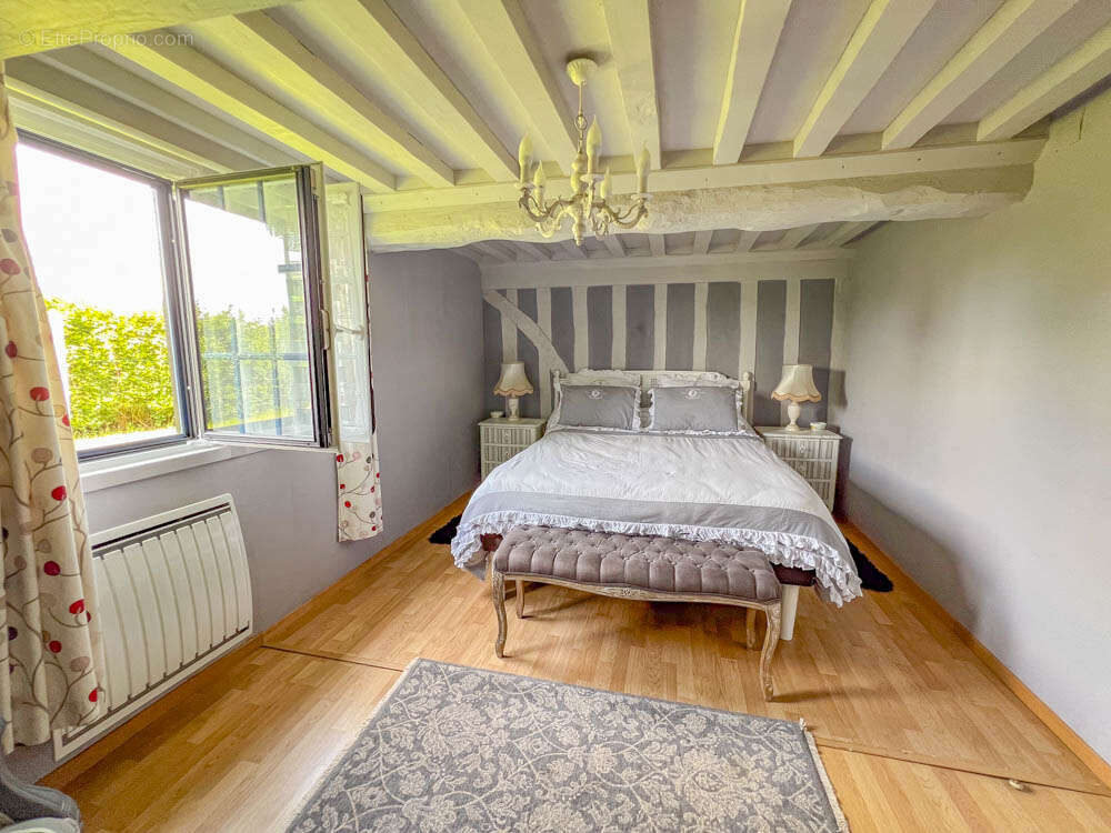 Maison à SAINT-GERVAIS-DES-SABLONS