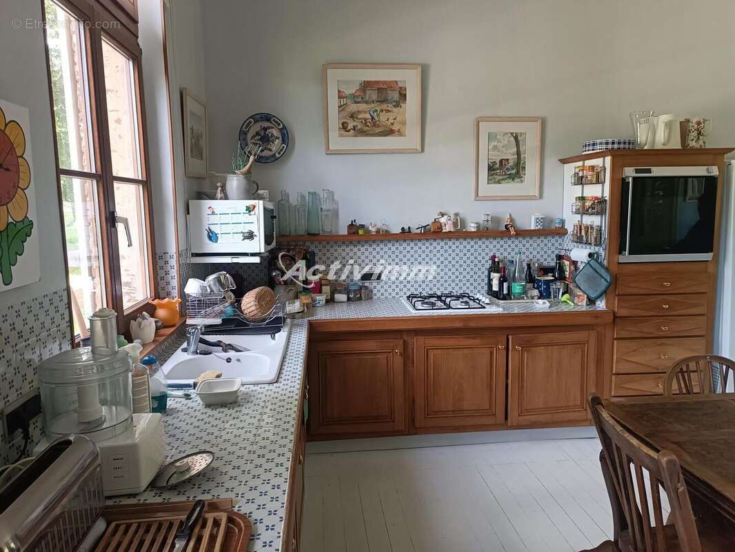 4252 39 - Maison à HESDIN