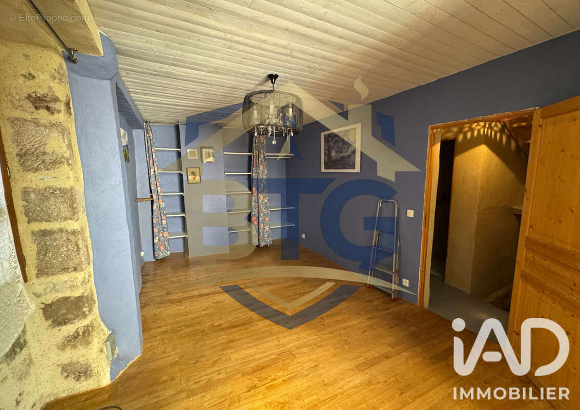 Maison 90 m² à Largentiere  - photo 9