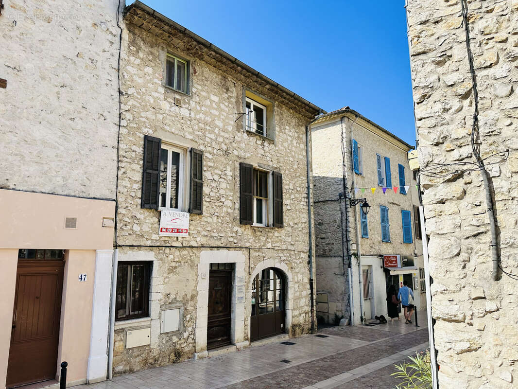 Maison à LA COLLE-SUR-LOUP
