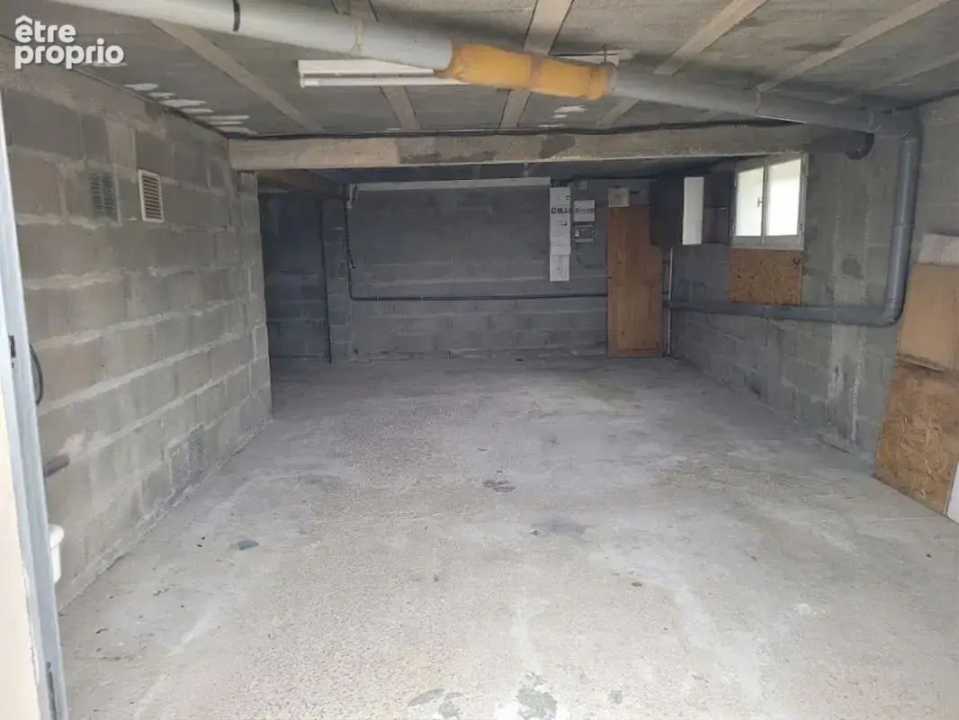 Maison de bourg à Ligné. 2 chambres + 2 possibles, Bureau, Garage - photo 15