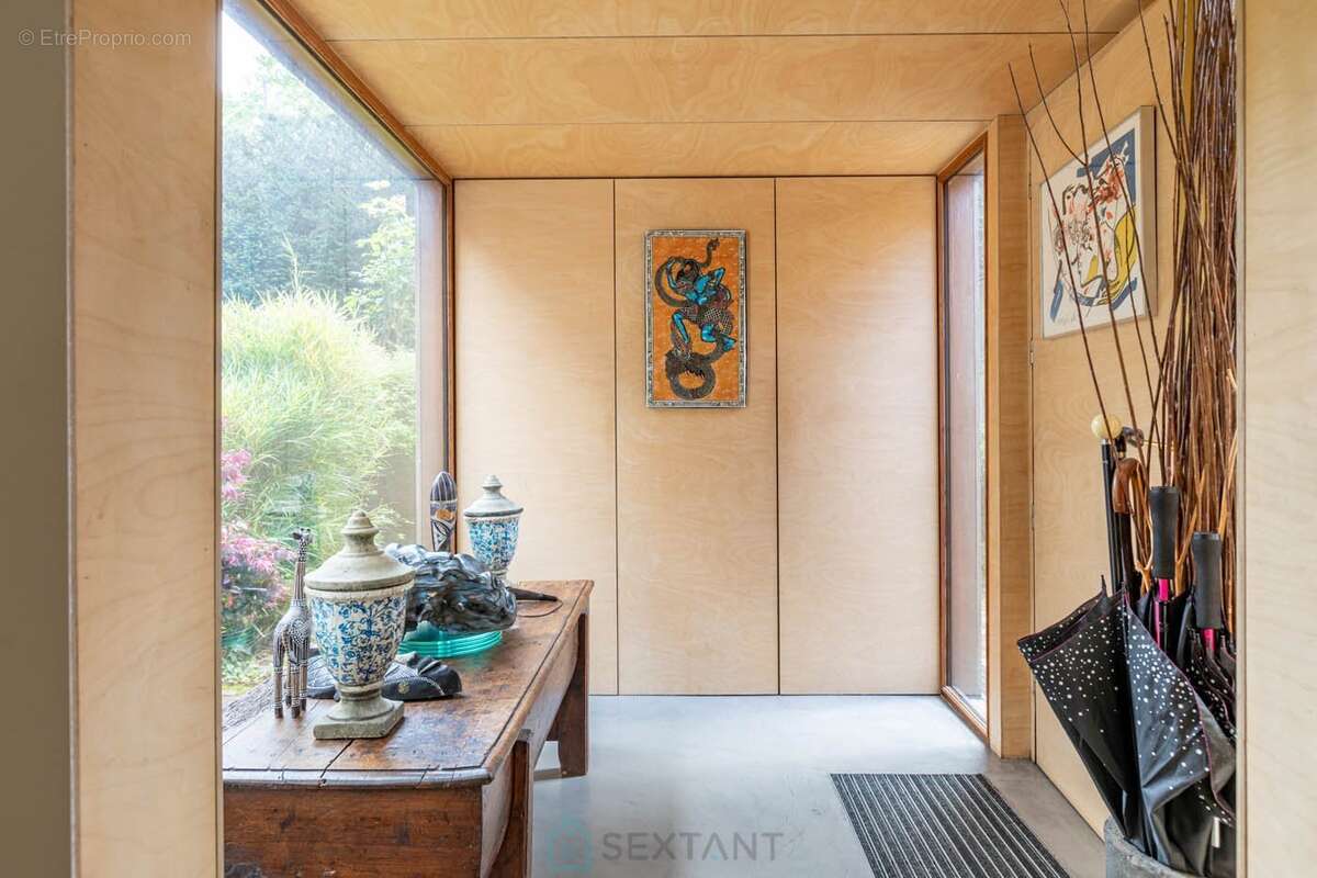 Maison à LA CELLE-SUR-MORIN