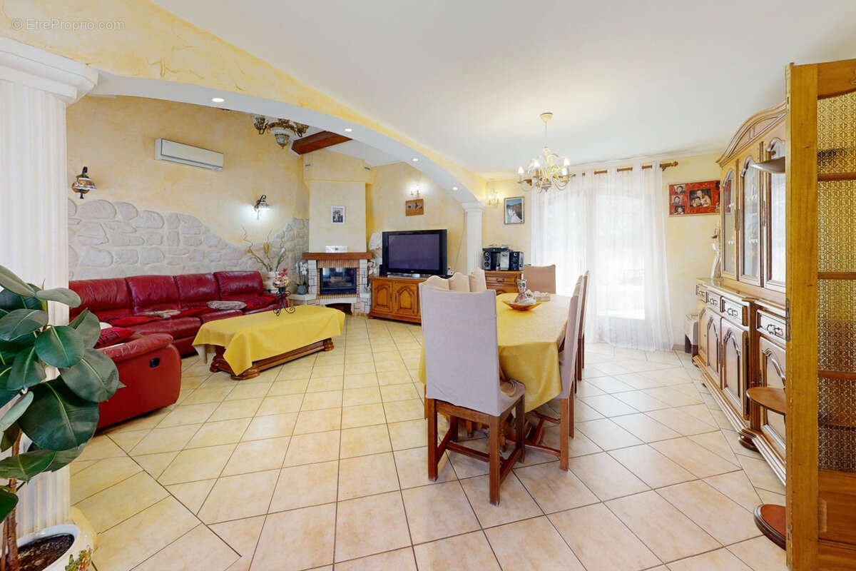 Maison à MARSEILLE-15E