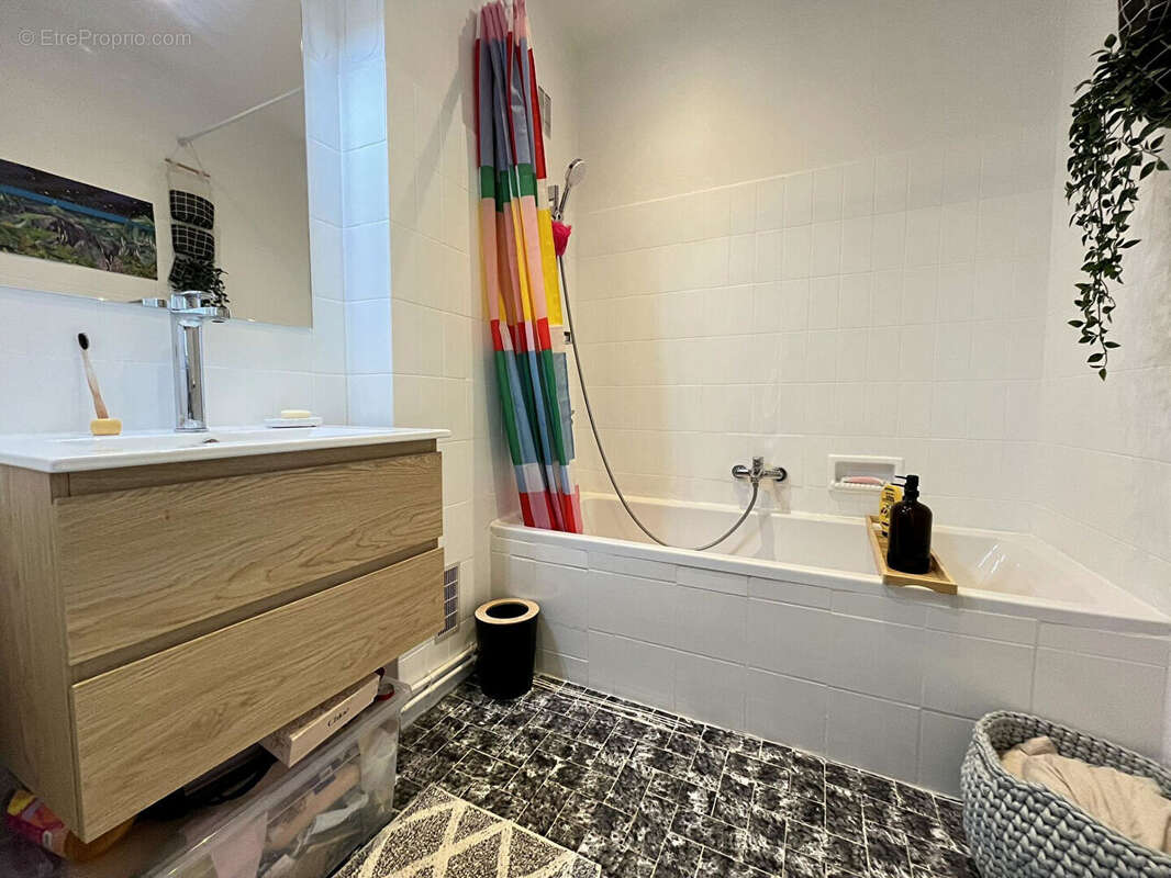 Appartement 61m² à saint-laurent-du-var - photo 6