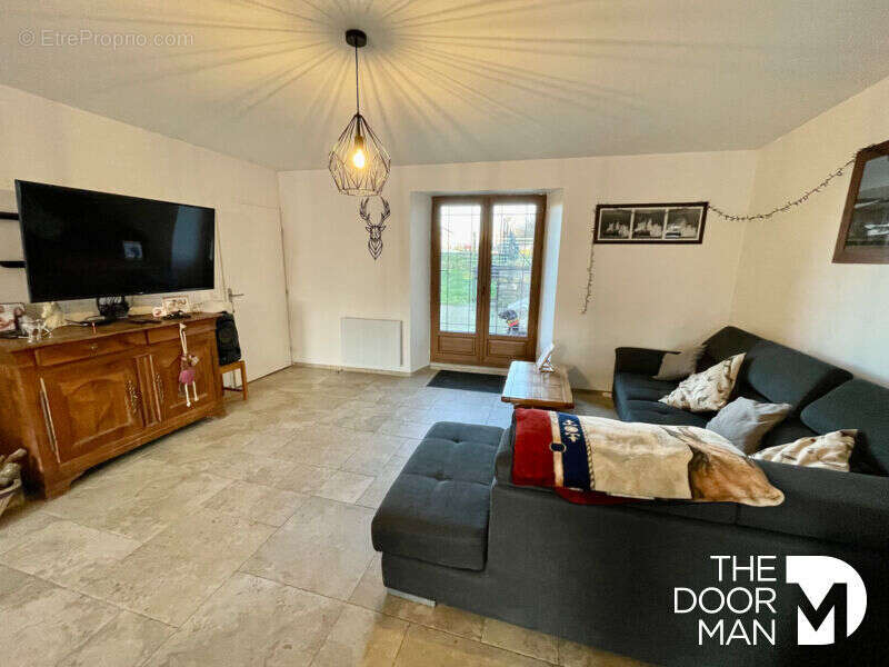 Commerce à RANCONNIERES