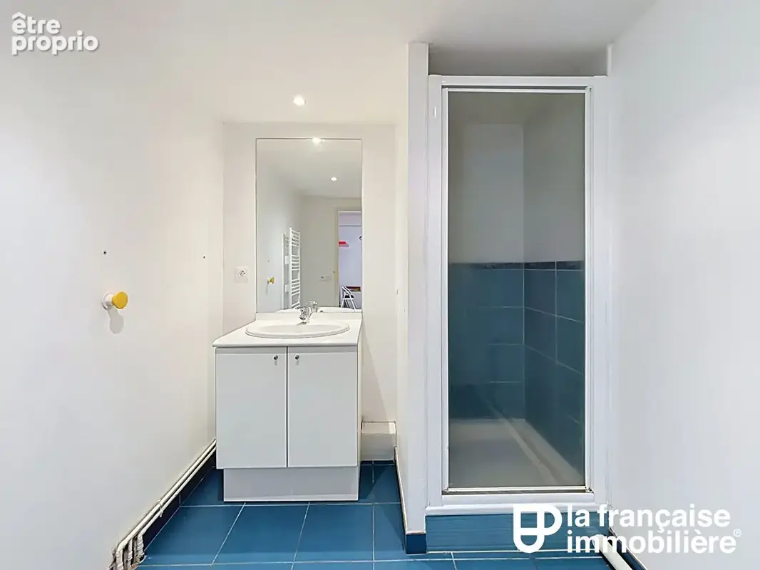 Appartement type 3- copropriete recente - centre - deux chambres - balcon - garage- montgermont - photo 6