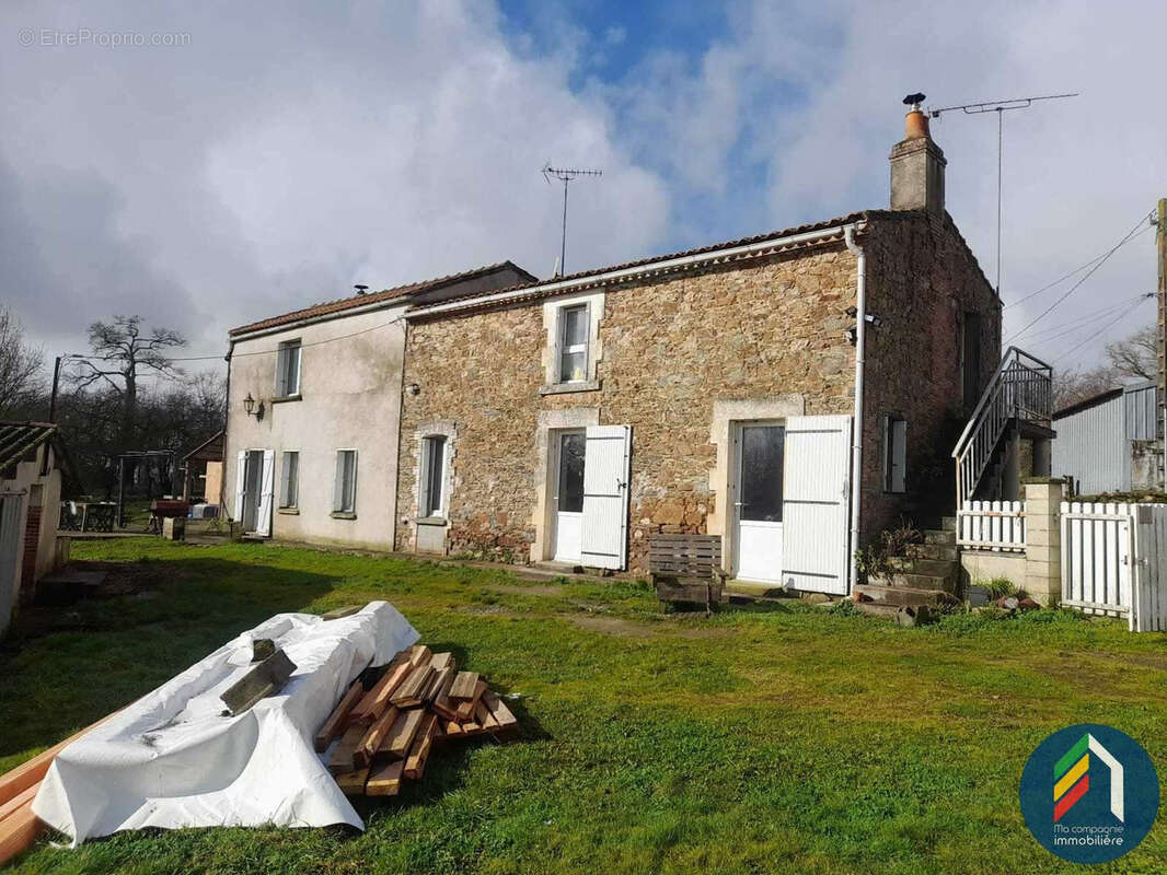 Maison à L'OIE